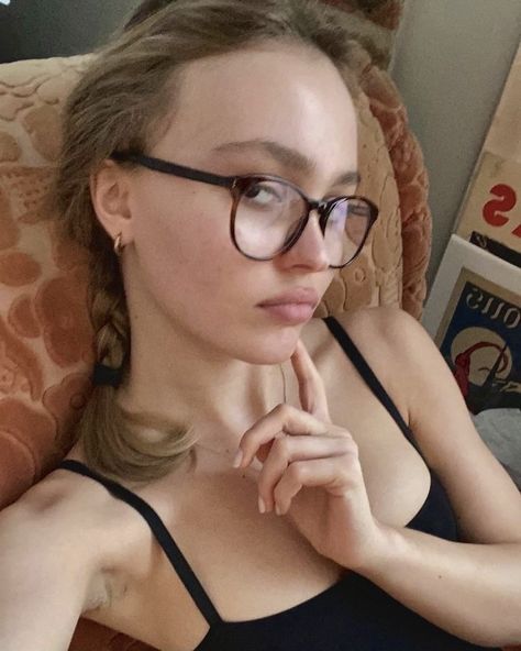 Lily Rose Depp, Lily Rose, A Woman, Lily, On Instagram, Instagram