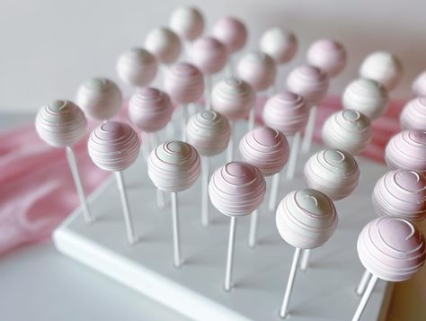 I love to get creative and go all out but I also love a simple clean design too. It’s just the classic Cake Pop that we all fell in love with! 💖 Chocolate used: @stoverandcompany Cake Pop stand: @cakepopbox #cakepops #pinkcakepops #roundcakepops #treatmaker #babyshowercakepops Pink Cake Pops, Cake Pop Stands, Baby Shower Cake Pops, Classic Cake, Clean Design, Cake Pops, Simple Designs, Snacks, Cake