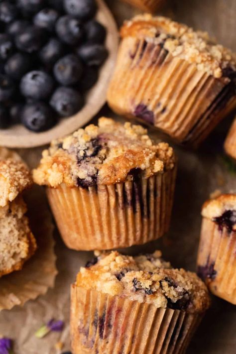 Small Batch Blueberry Muffins, Streusel Topping For Muffins, Blueberry Muffin Topping, Moist Vanilla Cake, Small Batch Baking, Best Blueberry Muffins, Bakery Style Muffins, Light Breakfast, Healthy Meals For One