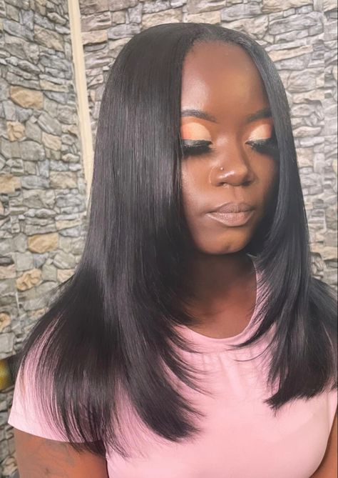 Short Layered Sew In Weave, Layered Bob Hairstyles For Black Women Middle Part, Straight Layered Sew In, Short Layered Sew In, Straight Sew In With Layers, Short Layered Wig, Layers Sew In, Layered Haircut Black Women, Long Bob With Layers Black Women