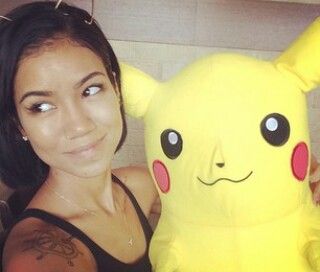 Jhene Aiko Jhene Aiko Album, 2010s Aesthetic, 2010s Nostalgia, 2013 Swag Era, Jhene Aiko, Rap Aesthetic, Profile Pics, Fav Celebs, Cute Selfie Ideas