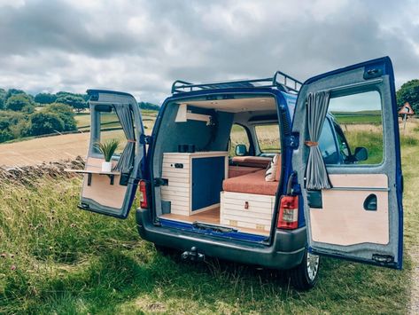 Floss - Cosy Peugeot Partner Microcampervan | Quirky Campers Berlingo Camper, Rock And Roll Bed, Campervan Hire, Kombi Home, Van Conversion Interior, Micro Camper, Van Color, Peugeot Partner, Mini Camper