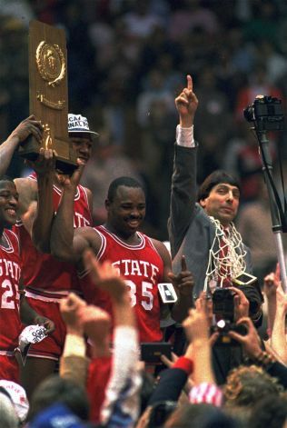 Derek Wittenberg, Thurl Bailey, Sidney Lowe and Coach Jim Valvano - NC State Jim Valvano, Nc State Basketball, North Carolina Colleges, Basketball Rules, Basketball Tickets, Nc State University, North Carolina State University, Nc State Wolfpack, Nba Legends