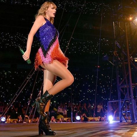 Reputation Stadium Tour, Rep Tour, Reputation Tour, Taylor Swift Reputation, Taylor Outfits, Taylor Swift Tour Outfits, Swift Tour, Red Tour, Tour Outfits