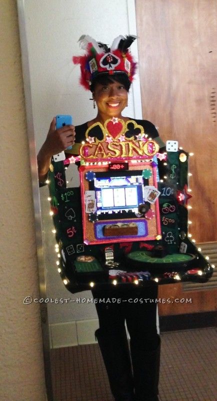 Cool Lady Luck Working Casino Costume Casino Costumes, Casino Movie, Casino Table, Casino Royale Party, Lady Luck, Theme Tattoo, Slot Machine Party, Pinup Art, Good Healthy Snacks