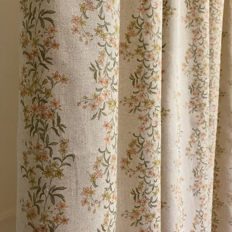 Modern Vintage Coral Mustard Floral Vertical Pattern Washed - Etsy Cream Patterned Curtains, Curtains For Beige Living Room, Cute Bedroom Curtains, Cottagecore Curtains Living Room, Modern Vintage Curtains, English Cottage Curtains, Cottage Core Curtains, Vintage Curtains Living Room, Floral Curtains Bedroom