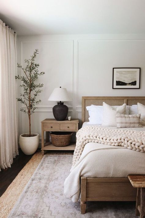 Homey Bedroom Ideas Masculine Bedroom Decor, Neutral Bedroom Decor, Earthy Bedroom, Luxury Bedroom Decor, Modern Luxury Bedroom, Bedroom Decor Cozy, Neutral Bedroom, Country Bedroom, Stylish Bedroom