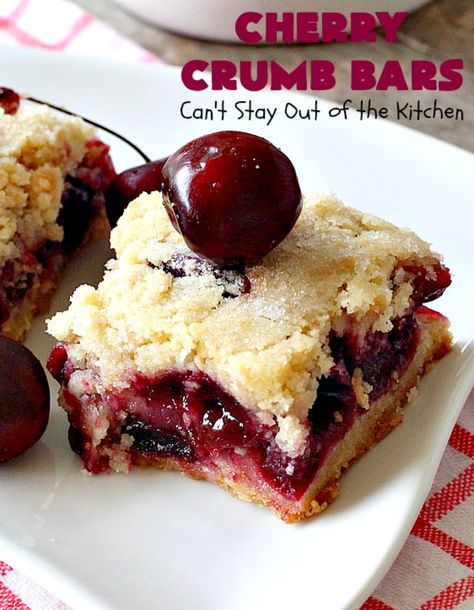 Puffy Pastry, Pan Desserts, Cherry Recipes Dessert, Cherry Pie Bars, Cherry Bars, Crumb Bars, Chocolate Chip Blondies, Summer Sweets, Recipe Cake