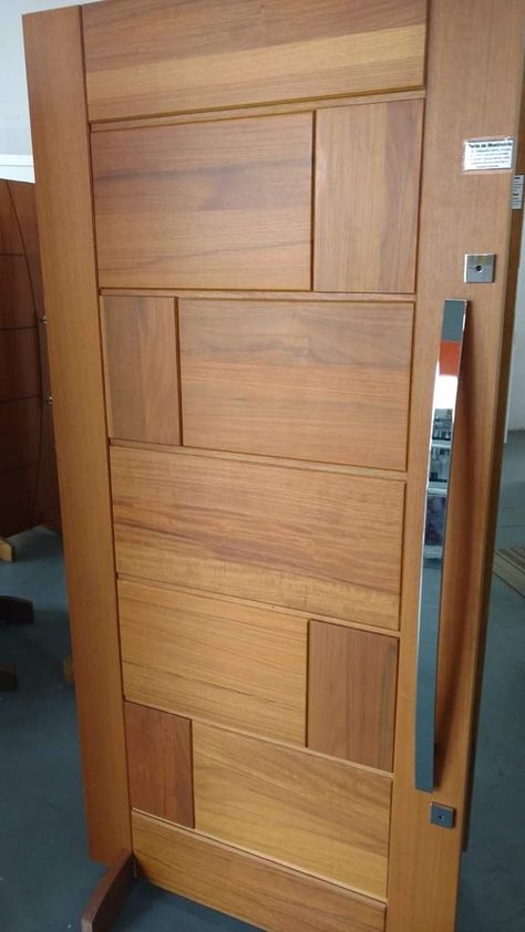 Front Door Design Wood Sagwan, Main Doors Wooden Design, Sagwan Door Design Modern, Sagwan Door Design, Sagwan Wood Door Design, Main Door Design Wooden, Flush Doors Design Modern, Wood Main Door Design, Pintu Interior