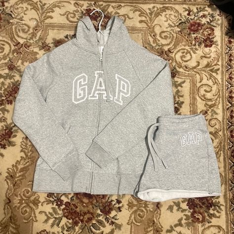 Gap Zip Up And Short Set . Size Small . Color Grey . Basically Brand New . Gap Hoodie Aesthetic, Gap Zip Up, Grey Sweater Zip Up, Gap Sweaters Zip Up, Black Gap Zip Up Hoodie, Gap Clothes, Pink Gap Zip Up Hoodie, Gap Hoodie, Gap Outfits