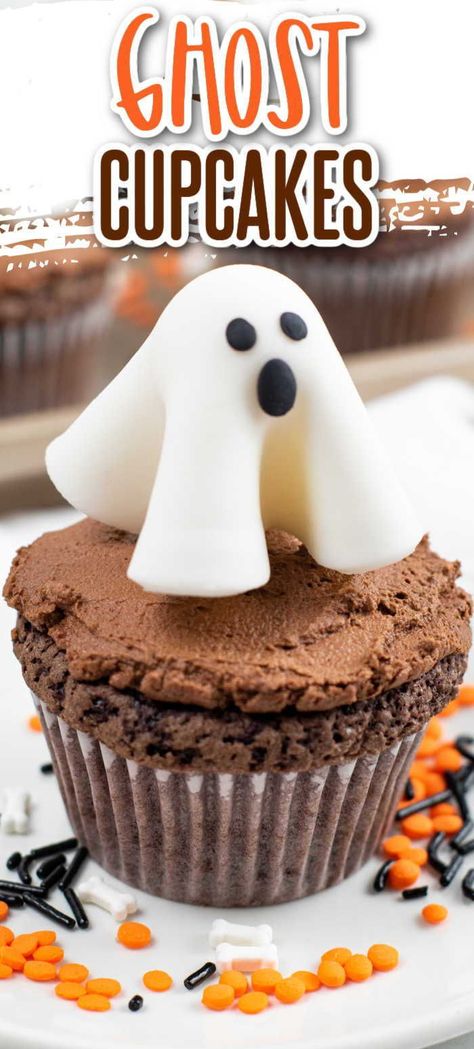 These ghost cupcakes are the perfect addition to any Halloween party! These delicious chocolate cupcakes are topped with chocolate buttercream and floating ghosts that are as delicious as they are cute! Halloween Rice Krispie Treats, Cupcakes Halloween, Floating Ghosts, Ghost Cupcakes, Store Bought Frosting, Cupcake Icing, Box Cake Mix, Chocolate Buttercream, Icing Recipe