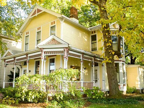 A sweet yellow and a soft white trim add to the curb appeal of any home's exterior! This is a perfect palette for a Victorian style home.  Body: Sunbath ECC-50-1 Trim: Moon Rise W-F-700 Accent: Sequoia Grove 200F-6 Victorian Homes Exterior Colors, Yellow Victorian House, Home Exterior Colors Schemes, Yellow House Exterior, Victorian House Colors, Victorian Homes Exterior, Victorian Exterior, Craftsman Exterior, Yellow House