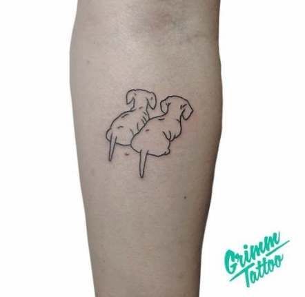 Doxie Tattoo, Daschund Tattoo, Dog Outline Tattoo, Arte Dachshund, Tatoo Dog, Small Dog Tattoos, Dachshund Tattoo, Dog Outline, Outline Tattoo