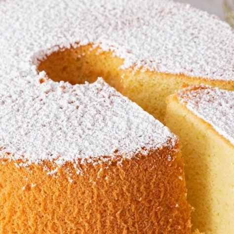 John Kanell on Instagram: "My Soft as Silk Chiffon Cake Recipe is going to be your new favorite cake!Perfect with a dusting of sugar, dollop of whipped cream or just plain! 😍 Recipe up on the blog 👉 link in bio👈#preppykitchen #onmytable #baker #baking #eeeeeats #cake #recipe" John Kanell, Chiffon Cake Recipe, Preppy Kitchen, Elegant Desserts, British Baking, Mary Berry, Gluten Free Sugar Free, Chiffon Cake, Butter Cake