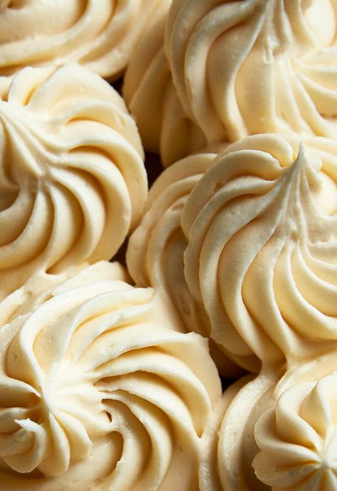 The only vanilla buttercream icing you'll ever need! Light and fluffy, you'll be tempted to put it on cakes, cupcakes, cookies, your spoon... Vanilla Buttercream Icing, Fragrance Library, Buttercream Icing, Fragrance Set, Solid Perfume, Vanilla Buttercream, Chatelaine, Cakes Cupcakes, Perfume Spray