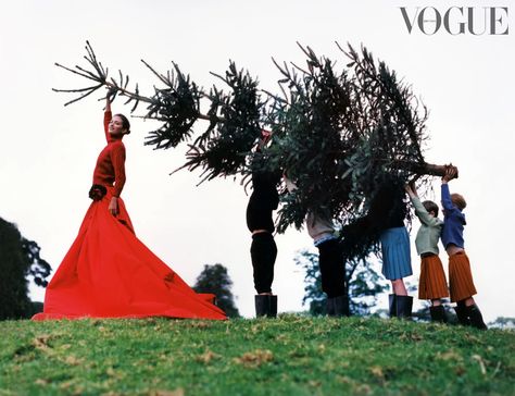 The Greatest Christmas Shoots In Vogue Through The Years | British Vogue Christmas Fashion Photography, Christmas Editorial, Victorian Christmas Tree, Rodney Smith, William Klein, Christmas Shoot, Christmas Cover, Tim Walker, Vogue Uk