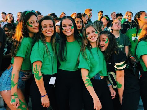 Green Color Wars Spirit Week, Green And White Day Spirit Week, Green Team Camp Outfits, Green And Gold School Spirit Outfit, All Green Outfit Spirit Week, Green Out Football Game Outfit, Green Football Game Outfit, Green Out Outfits Spirit Week, Battle Of The Classes Spirit Week