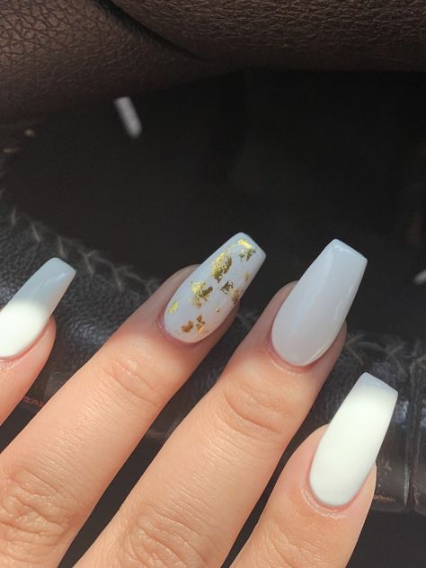 +23 Top White Nails With Gold Flakes White Nails With Gold Flakes, Basic White Nails, Nails With Gold Flakes, White Nails With Gold, Nails With Gold, Gold Acrylic Nails, White Acrylic Nails, Gold Nail, Basic Nails