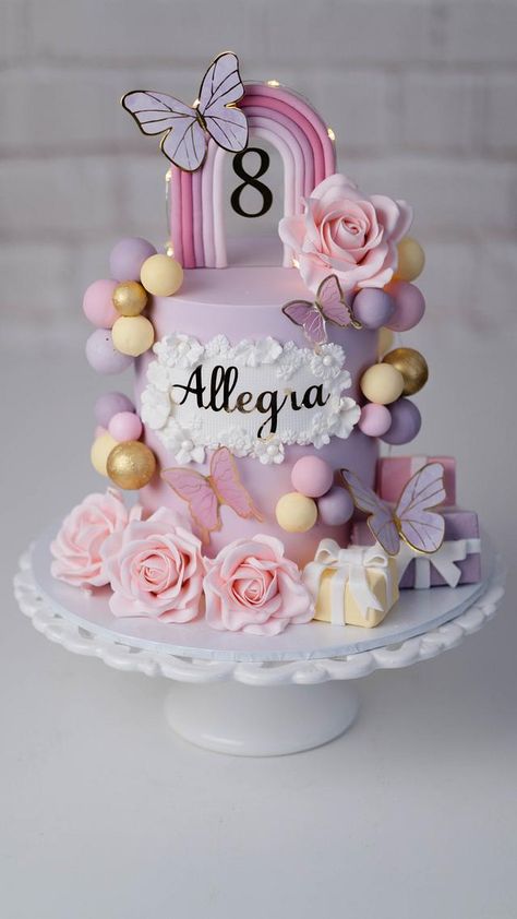 8 Yaş Doğum Günü Pastası, Rainbow Cake Designs, Butterfly Cake Ideas, Rainbow Theme Cake, Rainbow Themed Cake, Barbie Torte, Butterfly Theme Cake, Unicorn Rainbow Cake, Yas Pasta