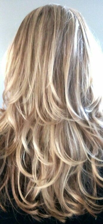 Chunky Layers, Model Tips, Color Balayage, Super Hair, Hair Women, Trendy Hair Color, Hair Color Highlights, Long Layered Hair, Cool Hair Color