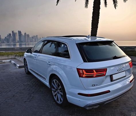 Bmw X7, Audi Q7, Automotive Art, Future Car, Car Car, Beautiful Cars, New Cars, Cool Cars, Dream Cars