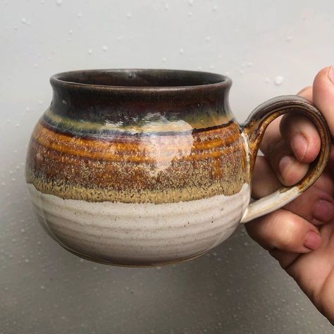 White Clay Glaze Ideas, Mayco Glaze Root Beer, Ceramics Coffee Cups, Mug Shapes, Glaze Combos, Pottery Kiln, Glaze Ideas, Amaco Glazes, Ceramic Glaze Recipes