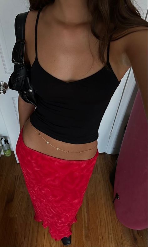 red skirt with cute black tops #cute #goingout #fun #fashion #summeroutfit #summer #outfit #spring Going Out Outfits Colorful, Red Going Out Outfits, Cute Outfits For Going Out, Chic Fits, Holiday Fits, Womens Tank Tops, Red Skirt, Y2k Clothes, Summer Crop Tops