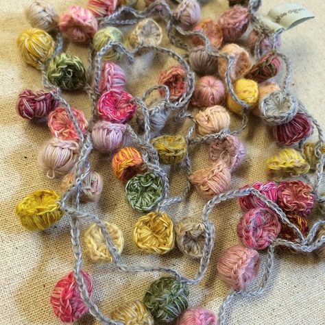 l'uccello Melbourne — Delicious new Sophie Digard necklaces have just... Sophie Digard Crochet, Fiber Art Jewelry, Sophie Digard, Knitted Necklace, Knit Jewelry, Freeform Crochet, Textile Jewelry, Crochet Stitches Patterns, Fabric Beads