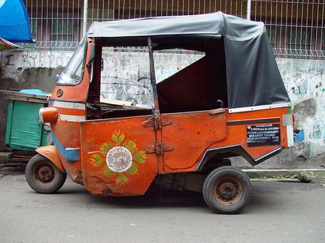 Bajaj - Another cheap form of transportation Auto Rickshaw, Piaggio Ape, Tuk Tuk, Morris Minor, India Asia, Public Transportation, Vehicle Design, Car Humor, Creative Commons