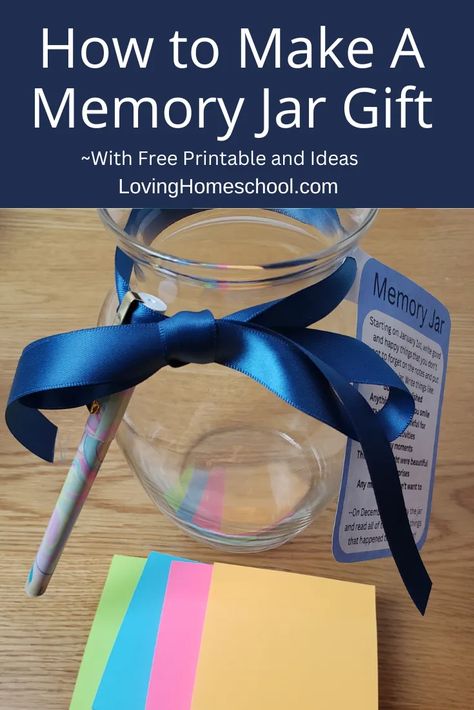 This Memory Jar Gift is simple but thoughtful for almost anyone on your list. Includes basic supply list and free printable to complete your gift. Remember When Jar Ideas, Yearly Memory Jar, Memory Jar Ideas Birthday, Memory Jars Ideas Diy, Memory Jar Ideas, Memory Jar Gift, Memory Jar Printable, Memories Jar, Memory Jar Graduation