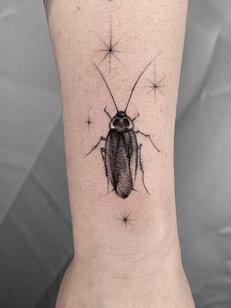 Roach tattoo One of my bucket list tattoos I want todo - Micro realism by Faisal Al-lami @tattoo.sal ——- #dallastattooartist #dallastattoos #art #drawing #inked #sleevetattoo #tattoomachine #microrealism #microrealismtattoo #sleevetattoo #blackandgreytattoo #roachtattoo #smalltattoos #dfwtattoos #texastattooartist #texas #deepellum Roach Tattoo Design, Cockroach Tattoo Design, Illustrative Realism Tattoo, Roach Drawing, Apollo Tattoos, Roach Tattoo, Small Realism Tattoo, Cockroach Tattoo, Black And Grey Realism Tattoo