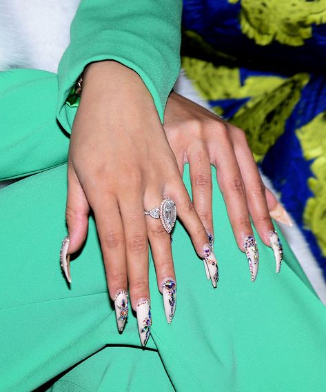 Cardi B Wants Her Long Nails Back Post Baby Cardi B Nails, Long Nail Art, Pointy Nails, Claw Nails, Post Baby, Birthday Nails, Unique Nails, Long Acrylic Nails, Cardi B