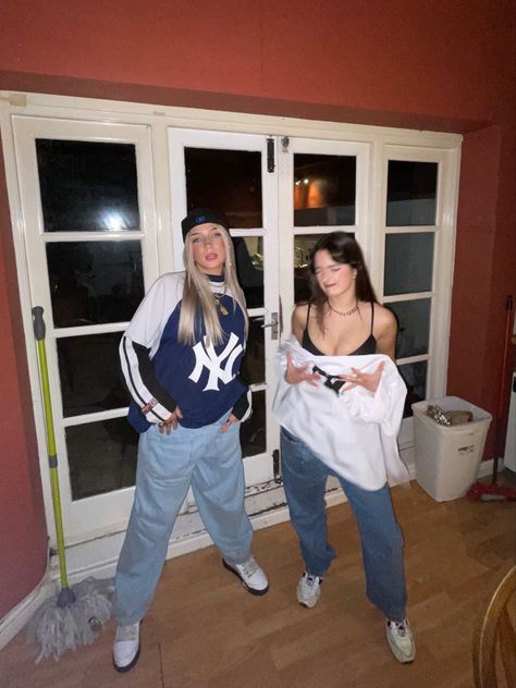 90s hip hop y2k vibes aesthetic dress up costume women men baggy jeans Baggy Jeans Halloween Costume, 2000 Rapper Costume, Outfit Ideas 2000s Style Hip Hop, 90s Rappers Costume, Baggy Costume Ideas, Decades Day Spirit Week 90s Hip Hop, Eminem Costume Girl, Rapper Outfits Female Spirit Week, Halloween Rapper Costume