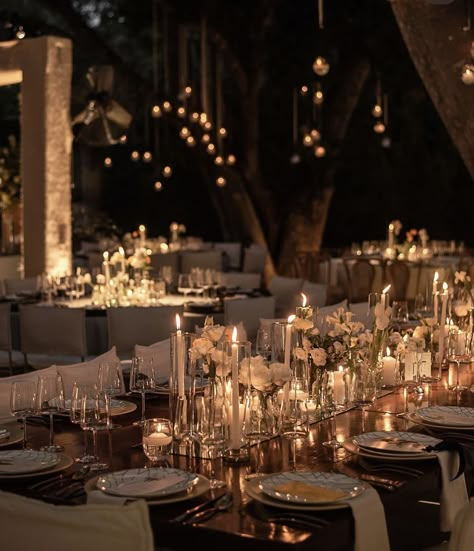 Ralph Lauren Themed Wedding, Wedding Dinner Intimate, Cozy Romantic Wedding Theme, Wedding With Candles Everywhere, Candle Scape Wedding, Old World Glamour Wedding, Lala Land Wedding, Cozy Romantic Wedding, Classy Hotel Wedding