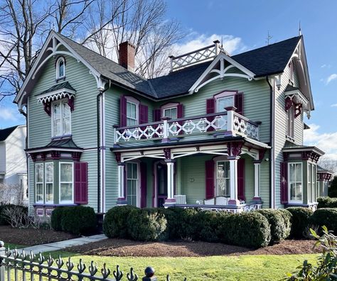 Ridgefield – Buildings of New England England Victorian House, Boston Architecture, Rhode Island History, Victorian Gothic Style, Oak Bluffs, Gothic Buildings, New England Travel, Gothic Revival, Georgian Homes