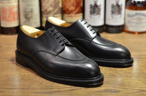 Jm Weston Shoes, Jm Weston, Tassel Shoes, Charles Ray, Gentleman Shoes, Shoe Wardrobe, Modern Shoes, African Men Fashion, Mens Winter Fashion