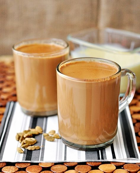 Homemade Chai Recipe, Spiced Milk, Chai Recipe, Chai Spice, Food Categories, What To Cook, Tea Recipes, Milk Tea, Yummy Drinks