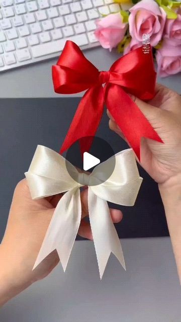 #osmcrafts on Instagram: "How to tie a ribbon 🎀  . . . © - DM for credit or removal  . .  #foryou #explore #explorepage #wrapping  #diy #diycrafts #ribbon #gift #giftwrapping #craft #papercrafts  #reels  #craftvideos #feelitreelit #reelitfeelit #paperbutterfly #craftsforkids #craftsfortoodlers" Diy With Kids, Bow Making Tutorials, Ribbon Knot, How To Tie Ribbon, Tie Crafts, Ribbon Crafts Diy, Bows Diy Ribbon, Dekor Diy, Diy Bows