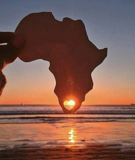 Africa Our Africa! Love the picture Afrique Art, Africa Do Sul, South Africa Travel, Africa Art, Out Of Africa, Durban, Southern Africa, African Safari, Africa Travel