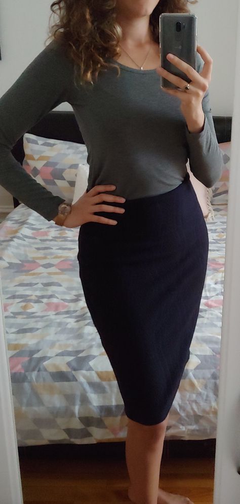 Navy pencil skirt, grey top Navy Pencil Skirt Outfit, Autumn Office Wear, 2023 Wardrobe, Navy Pencil Skirt, Office Casual Outfit, Grey Pencil Skirt, Office Outfit, Grey Top, Outfit Casual