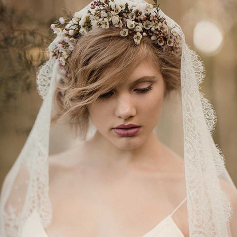 23. Mantilla Veil With Flower Crown- Cosmopolitan.com Bridal Veil Flowers, Bridal Headband Veil, Bride Hairstyles With Veil, Flower Crown Veil, Hair Veil, Veil Ideas, Wedding Tiara Veil, Hairstyles With Veil, Wedding Hairstyles With Crown