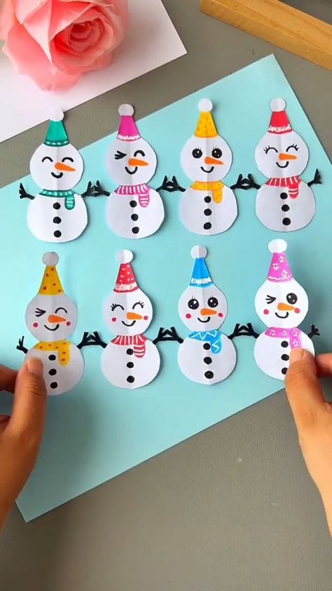 Paper Snowman Craft, Snowman Crafts Preschool, Paper Snowman, Snowman Craft, Classroom Christmas, Winter Activity, Preschool Christmas Crafts, Christmas Arts And Crafts, Preschool Arts And Crafts