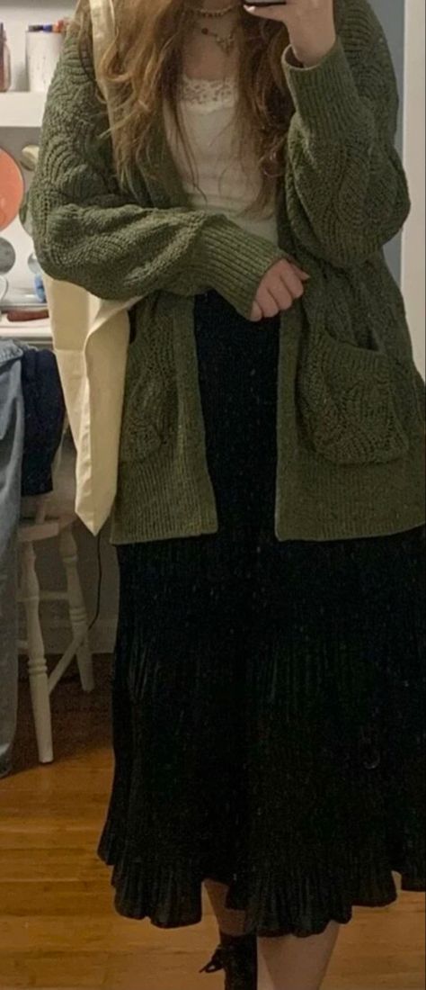 Boho Librarian Style, Green Long Skirt Outfit Aesthetic, Earthy Outfits Long Skirts, Dark Green Cardigan Outfit Aesthetic, Long Skirt Cottagecore, Dark Green Maxi Skirt Outfit, Long Cardigan And Skirt Outfit, Oversized Sweater And Long Skirt Outfit, Long Skirt Witchy Outfit