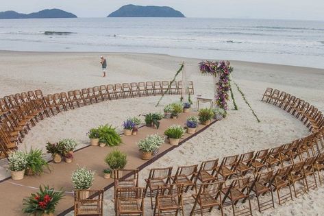 Dream Beach Wedding, Wedding Ceremony Ideas, Beach Wedding Inspiration, Wedding Beach Ceremony, Beach Ceremony, Beach Wedding Decorations, Boho Wedding Decorations, Wedding Boho, Outdoor Ceremony