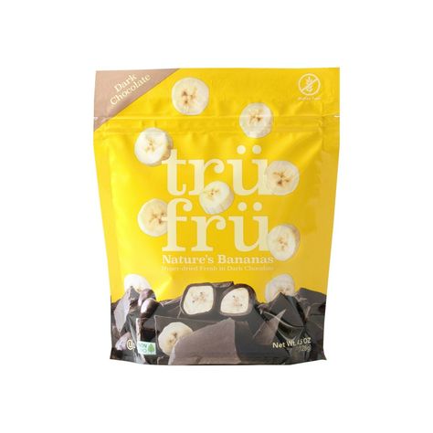 Tru Fru’s Bananas Hyper-Dried Fresh in Dark Chocolate is the perfect on-the-go indulgent treat. Our premium chocolate makes fruit better by complementing the fresh flavor of the hyper-dried bananas. Most loved for a reason, Tru Fru is the snack to satisfy your sweet tooth. Take your taste buds to new heights with this mouthwatering combination, where every bite bursts with natural sweetness. Tru Fru, Blueberry Snacks, Banana Snacks, Dark Chocolate Candy, Chocolate Covered Bananas, Dried Bananas, Chocolate Liquor, Sleepover Food, Classic Candy