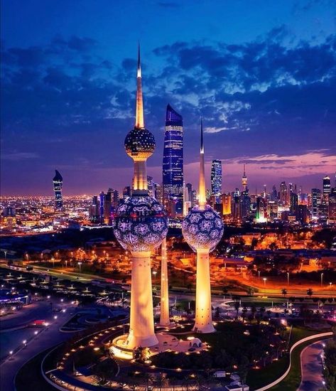 Kuwait Towers, Kuwait City, Islamic World, Travel Goals, Countries Of The World, Wallpaper Iphone Cute, City Skyline, Asia Travel, Most Beautiful Places