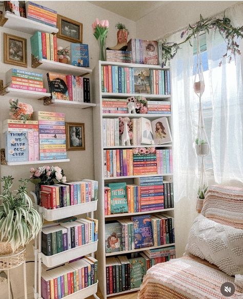 Book Bedroom Ideas Aesthetic, Bedroom Book Corner Ideas, Book Space Ideas, Reading Corner With Bookshelf, Girly Library Room, Bedroom Library Aesthetic, Room Ideas Book Aesthetic, Cute Bookshelf Ideas Bedrooms, Reading Nook Inspiration