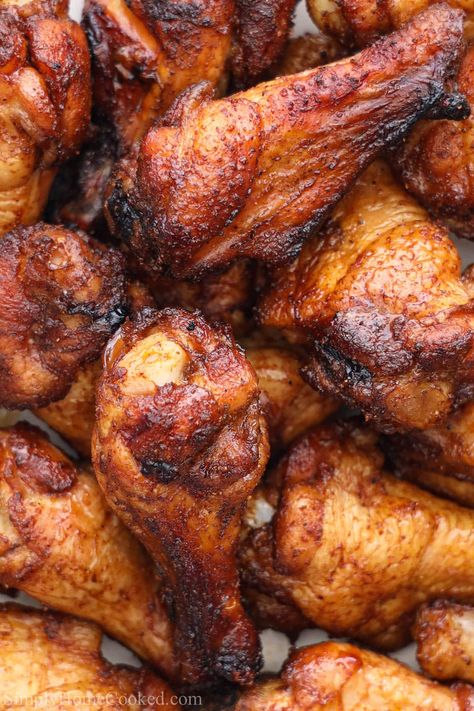 Smoked Chicken Wings Smoker Chicken Wings, Smoked Wings Recipe, Smoked Appetizers, Smoked Whole Chicken, Smoked Turkey Wings, Marinated Chicken Wings, Wings Recipes, Smoked Recipes, Smoked Wings