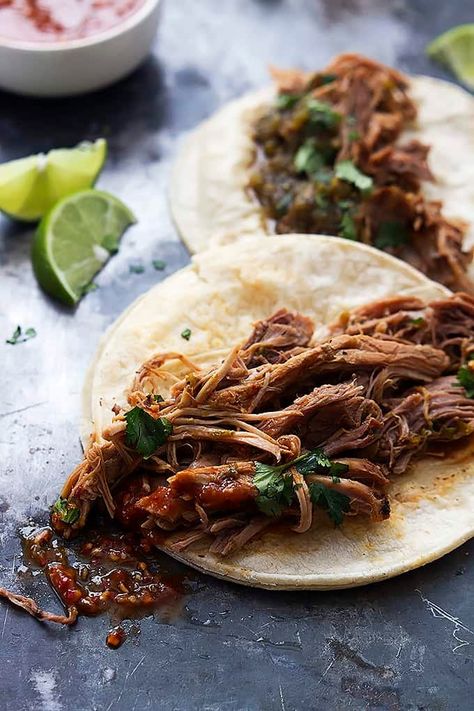 Slow Cooker Pork Carnitas - Creme De La Crumb Super Bowl Crockpot, Street Tacos Recipe, Slow Cooker Pork Carnitas, Super Bowl Food Easy, Summer Slow Cooker Recipes, Pork Crockpot Recipes, Pork Carnitas Slow Cooker, Slow Cooker Dinner Recipes, Pork Carnitas