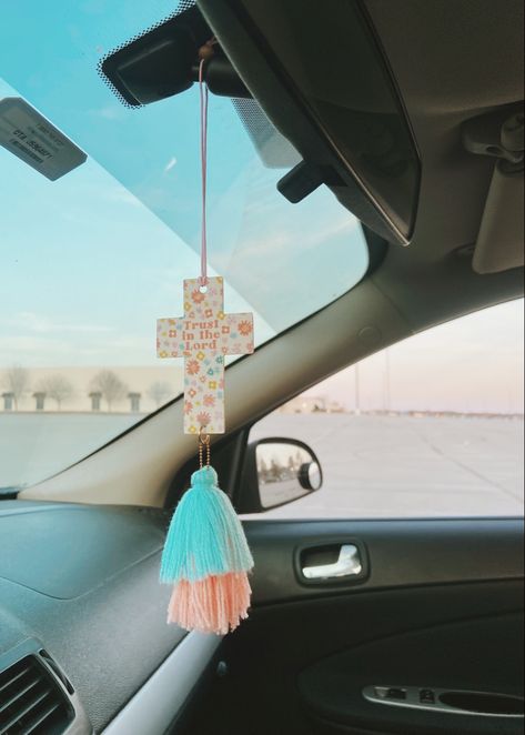 #christiangirl #christian #christiancar #vscocar #carvibes #christianwomen Christian Car Accessories, Christian Car Decor, Car Mirror Decorations, Lily Grace, Car Life, Girly Car Accessories, Girly Car, Car Accessories For Girls, Car Decorations